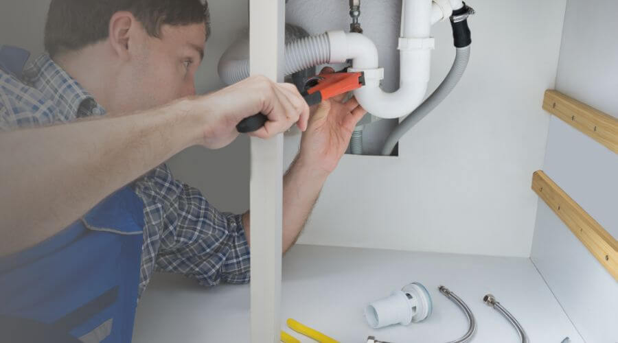 Professional sink repair in Flora, MS